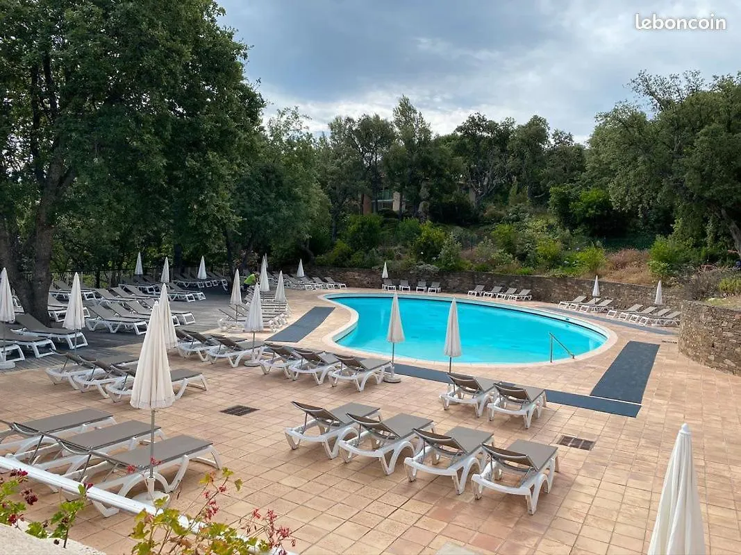 Les Restanques Du Golf De Saint Tropez, 83310 Grimaud, France Appartement Frankreich