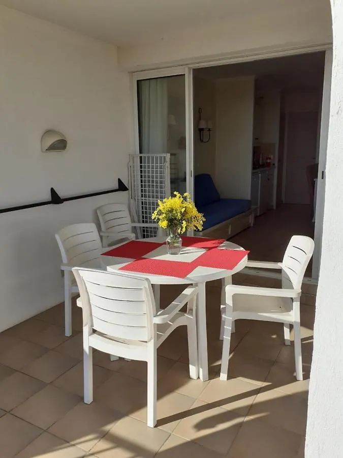 Apartment Les Restanques Du Golf De Saint Tropez, 83310 Grimaud, France Appartement Frankreich